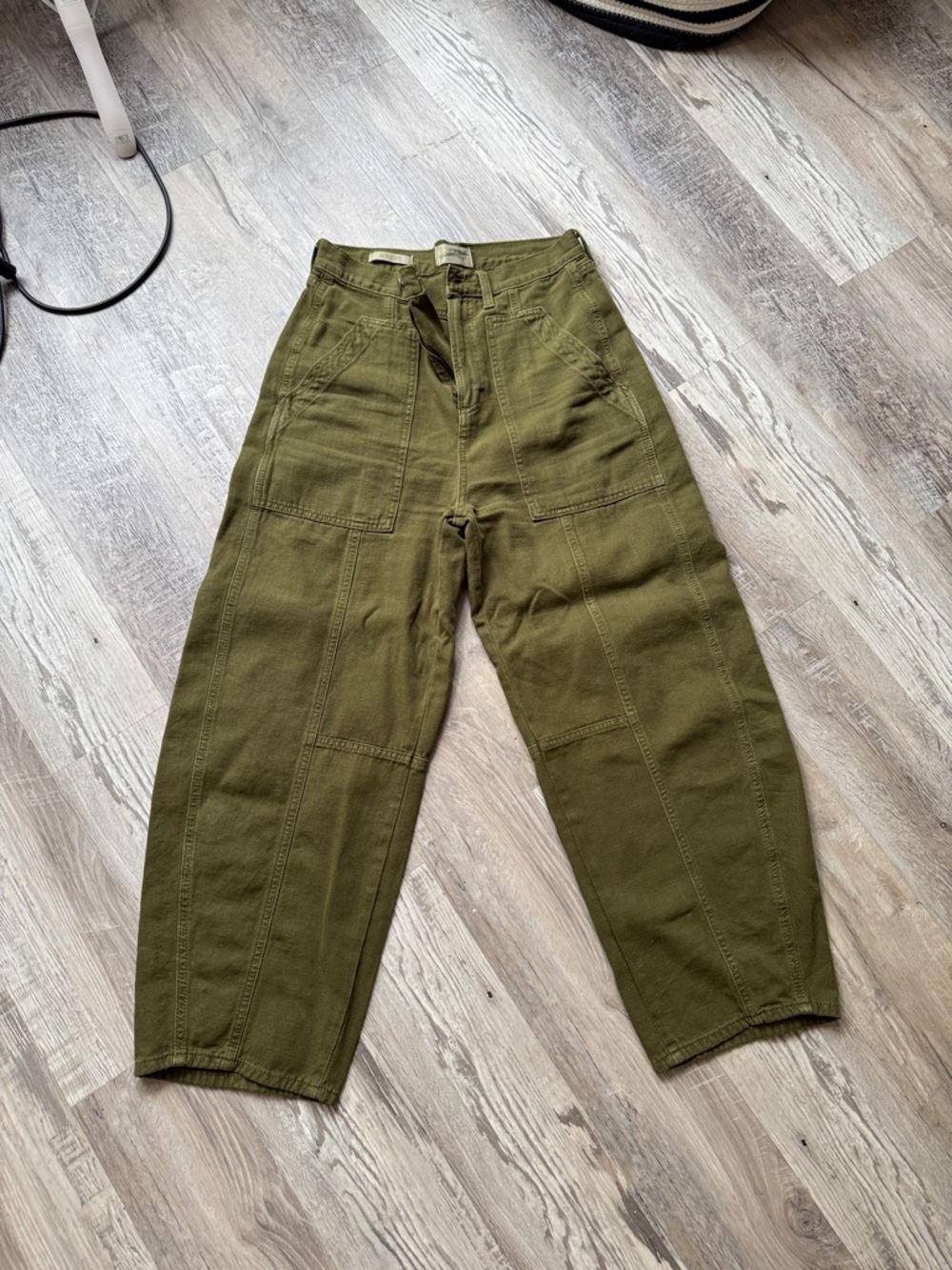 Universal Thread Olive Green Women's Cargo Pants